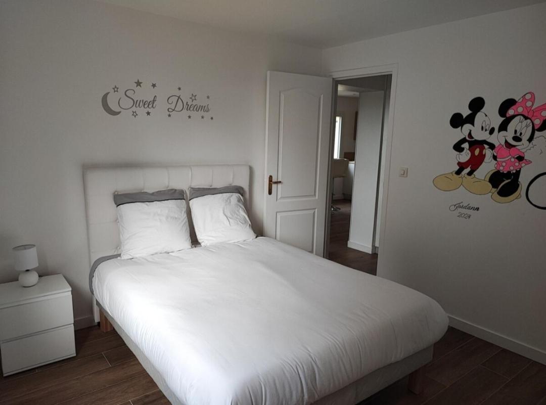 Charmant Appartement 2 Pieces Proche Disneyland Villeneuve-Saint-Denis Luaran gambar